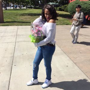 Meet your Posher, Joy